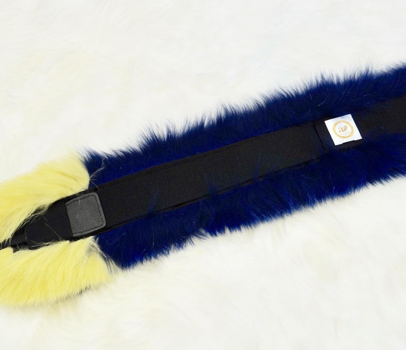 FOXファー カメラストラップ Blue Roy ※再入荷リクエスト
